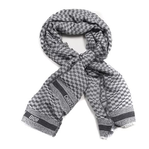 dior gray cashmere scarf.